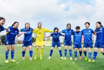 初中组女子足球比赛(初中女子足球比赛规则)