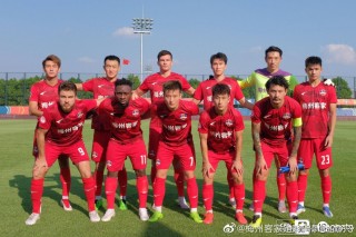 中超柳州仔(柳州足球场订场电话)