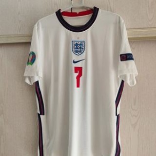 英国球衣欧洲杯2024(2021欧洲杯英格兰队球衣)
