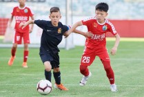 中国足球联赛排名(中国足球联赛排名前十)，中国足球联赛排名前十揭晓，中国足球联赛排名前十揭晓，竞争激烈，谁能脱颖而出？