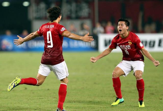 广州恒大vs首尔fc(广州恒大vs首尔fc录像直播)，广州恒大对阵首尔FC，激烈对决录像直播，广州恒大对阵首尔FC，激烈对决录像直播  第2张