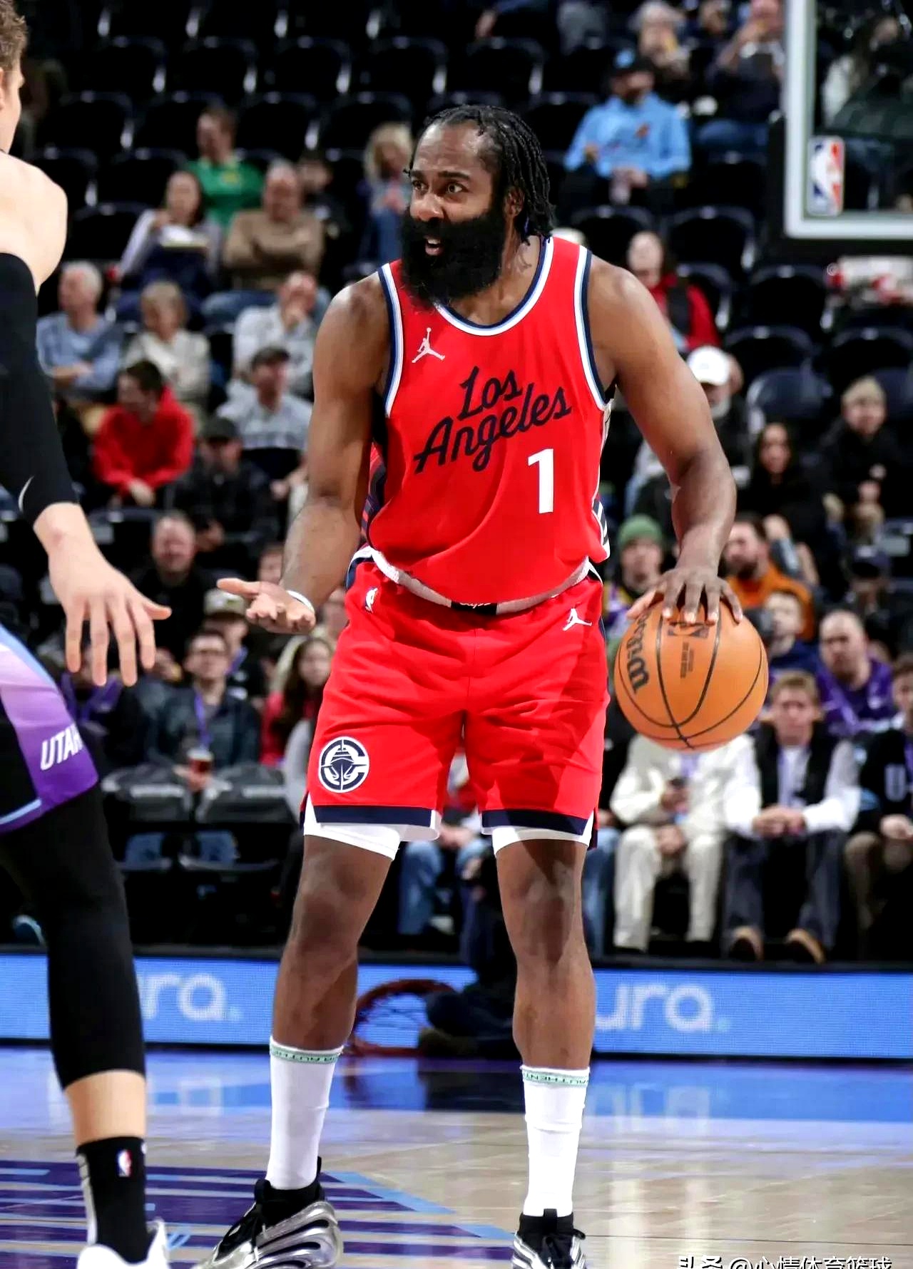nba快船今天的比赛直播(今日nba快船录像回放中文版)  第1张