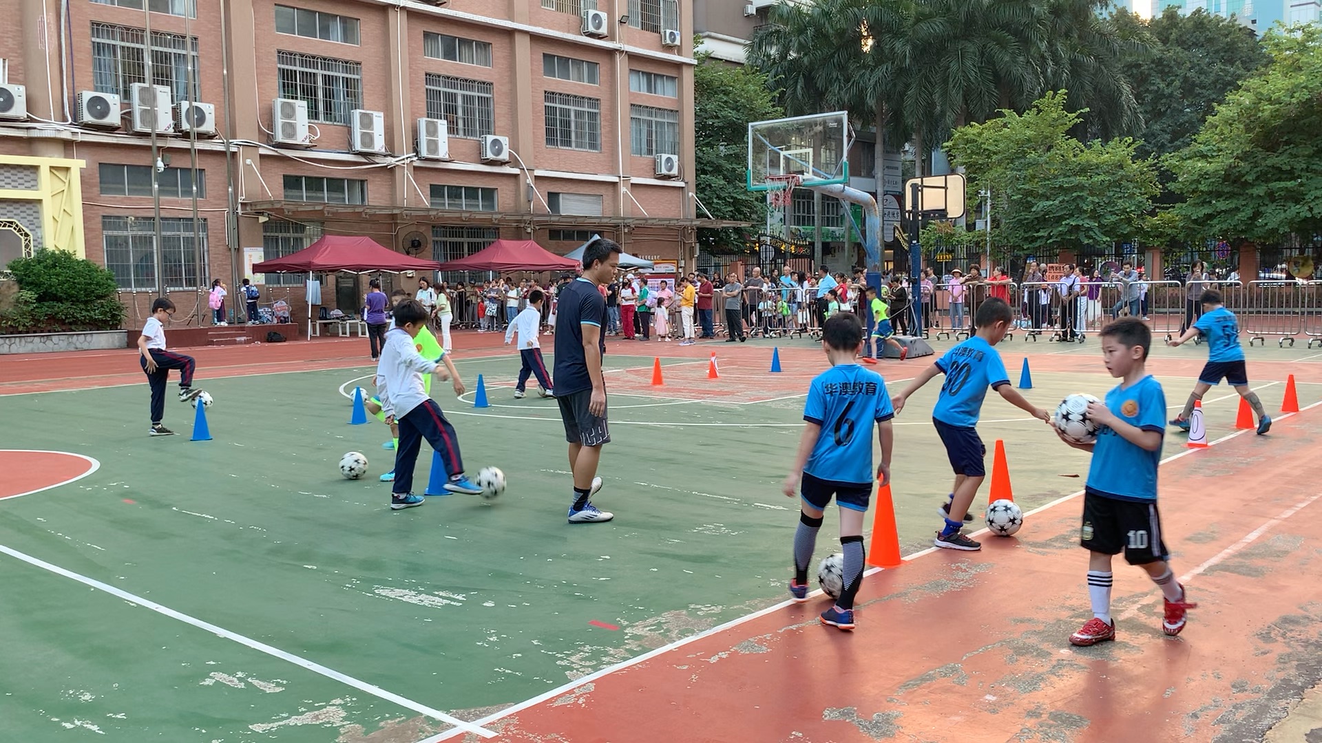 大兴足球兴趣班学校排名(大兴足球培训班)  第1张