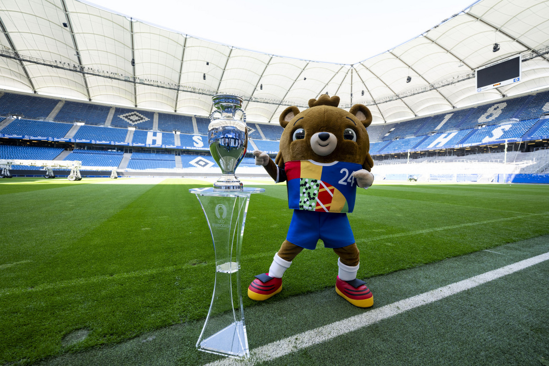 欧洲杯2024德国哪里(2021欧洲杯德国在哪个组)  第2张